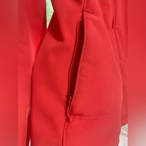 Women’s Columbia Omni wind block jacket - Picture 4 of 8